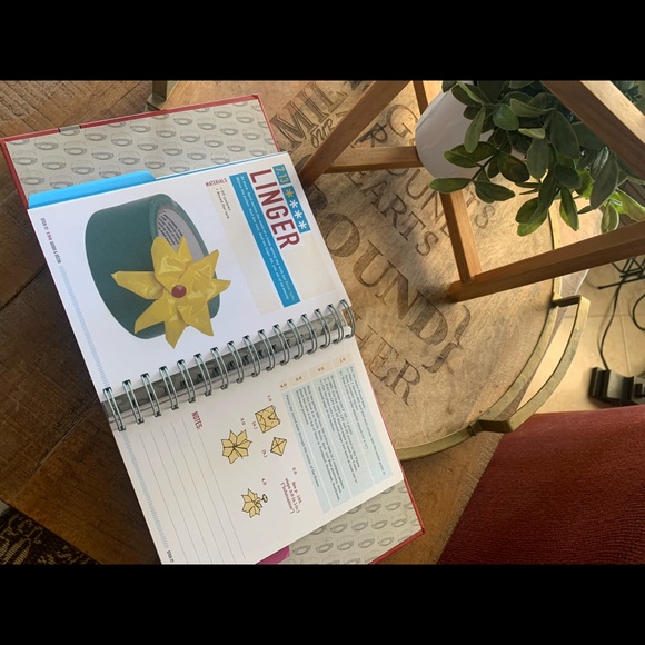 Stick It 99 DIY Duct Tape Projects book by TL Bonaddio - Picture 3 of 3